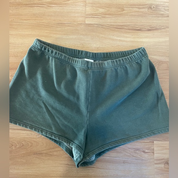 TNA aritzia sweat shorts - Picture 4 of 8